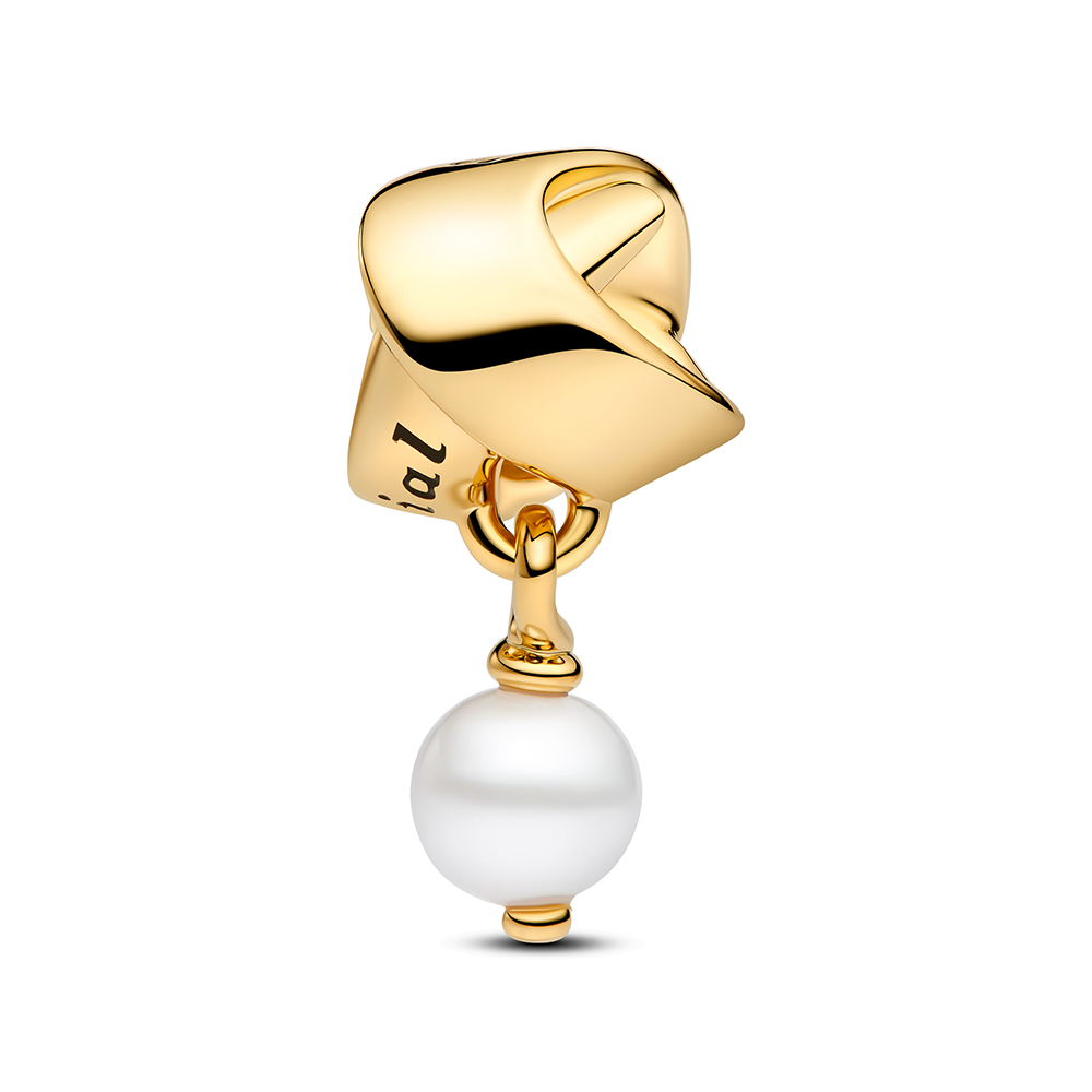 PANDORA SHINE Behandelte Süßwasserzuchtperle Ribbon-Charm 763784C01