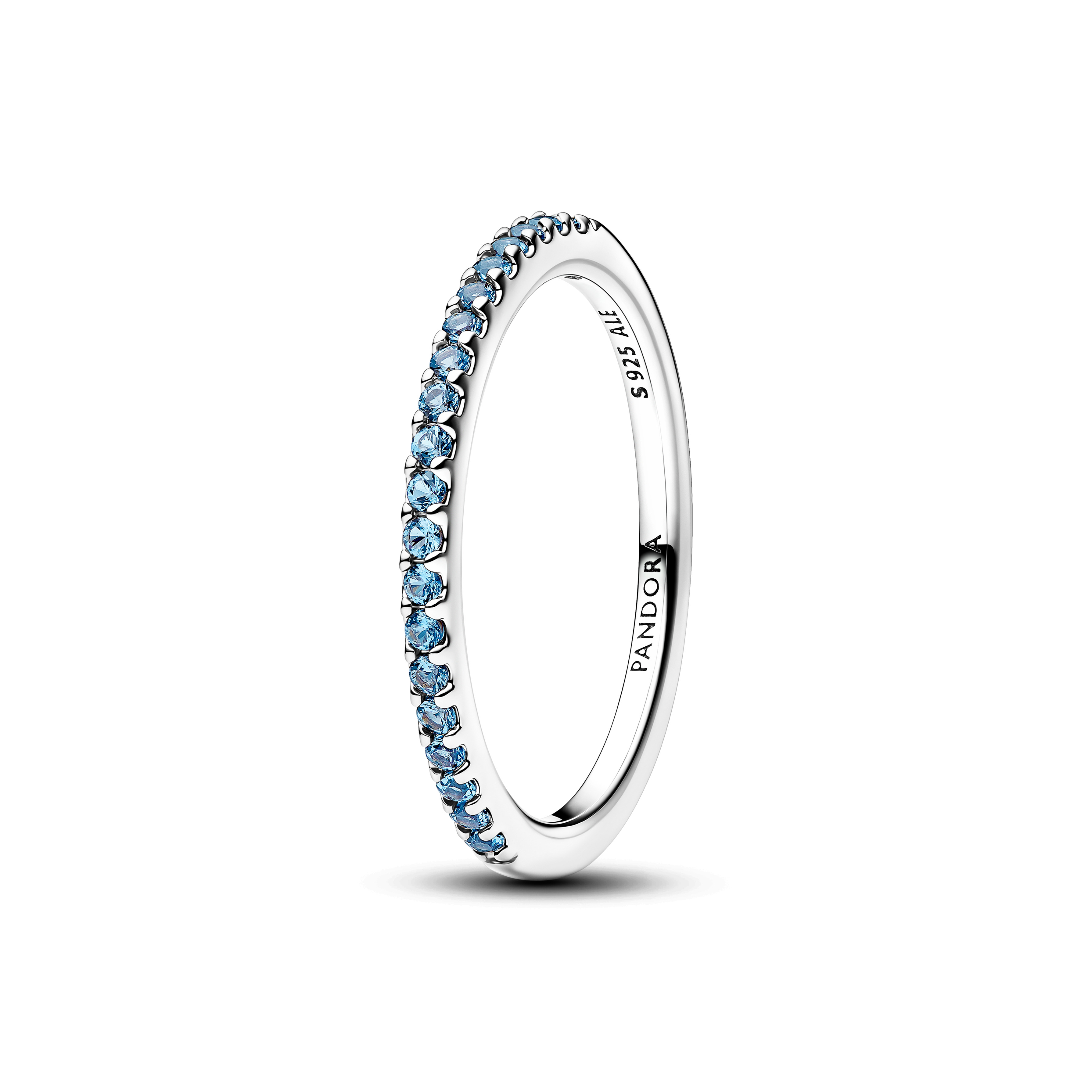 PANDORA Funkelnder Aquamarinblauer Halb-Ewigkeits-Bandring 192999C03